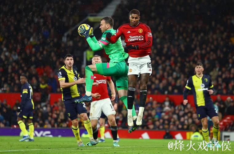 曼联战平伯恩茅斯,赛后B费怒火难掩 曼联战平伯恩茅斯,赛后B费怒火难掩